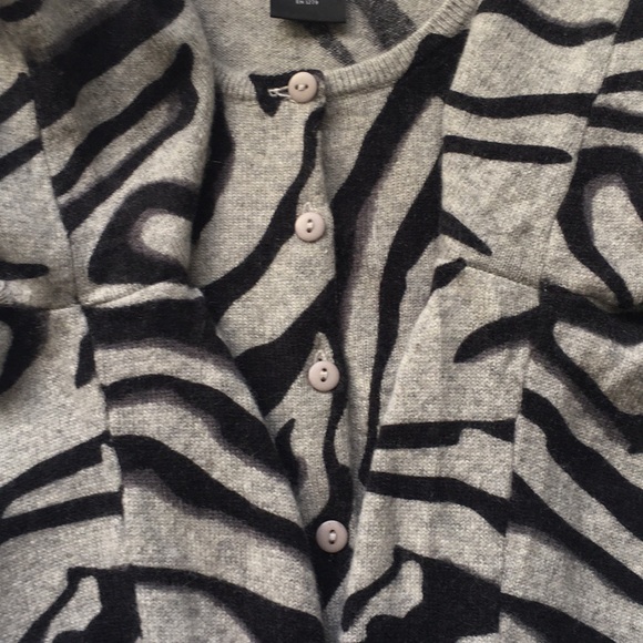 Cashmere Animal Print Cardigan Black Gray S - Picture 7 of 16